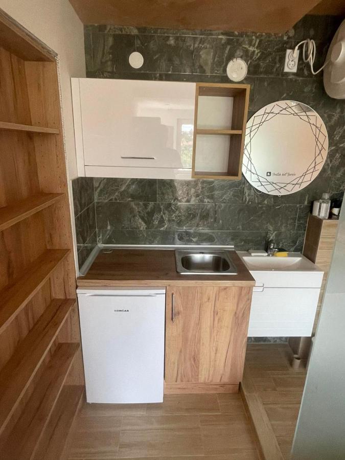 Apartments "Predah Kod Baraca" Ni Eksteriør billede
