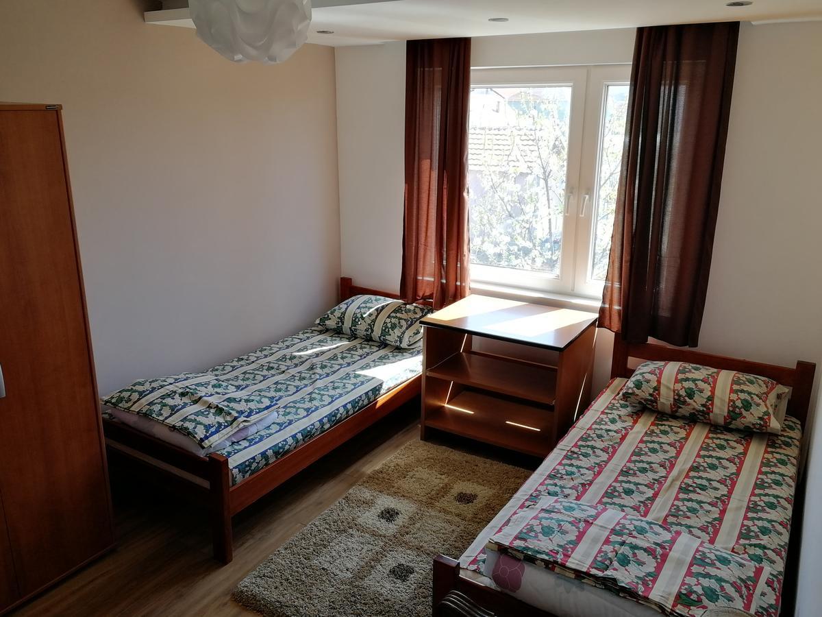 Apartments "Predah Kod Baraca" Ni Eksteriør billede