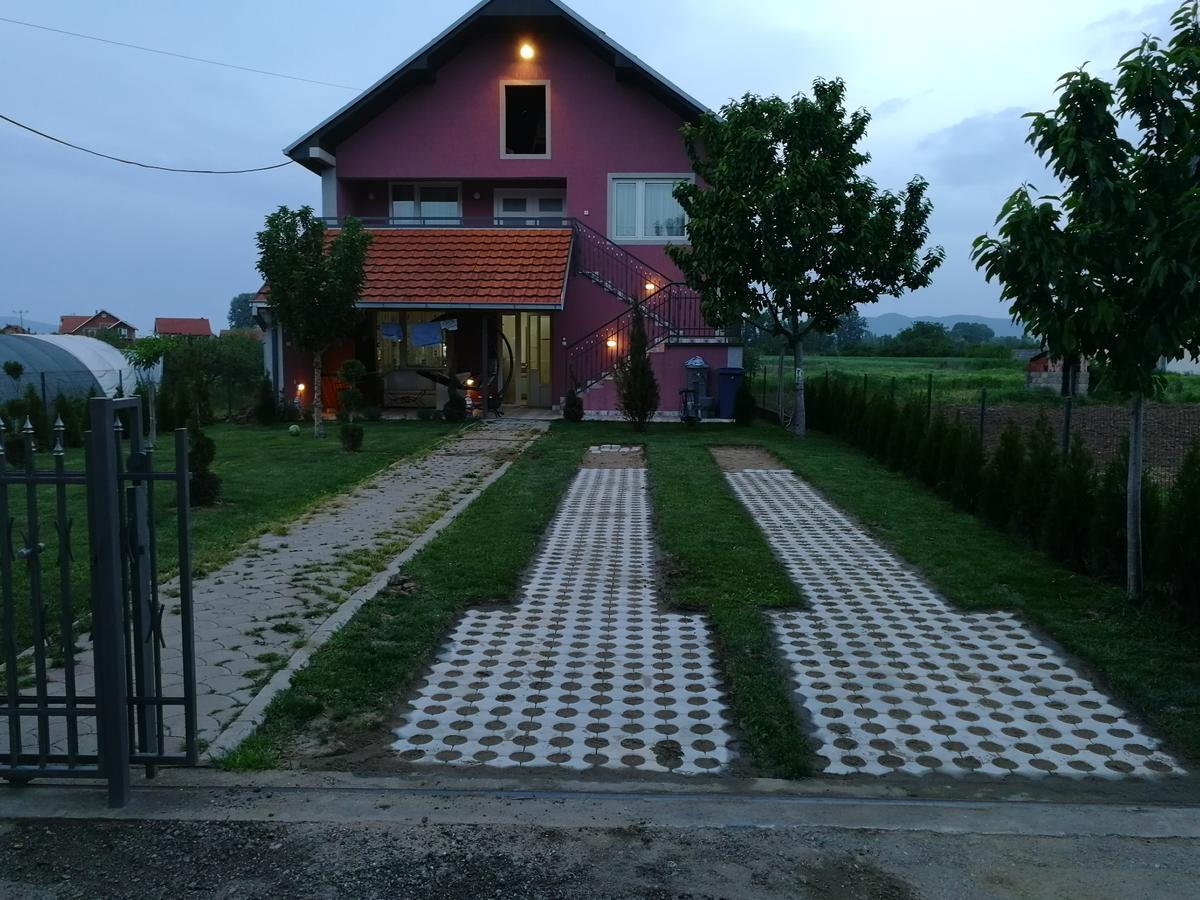 Apartments "Predah Kod Baraca" Ni Eksteriør billede