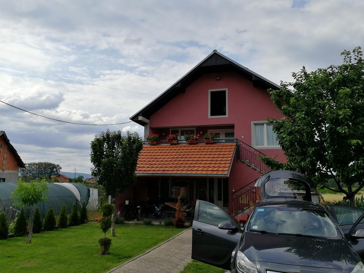Apartments "Predah Kod Baraca" Ni Eksteriør billede